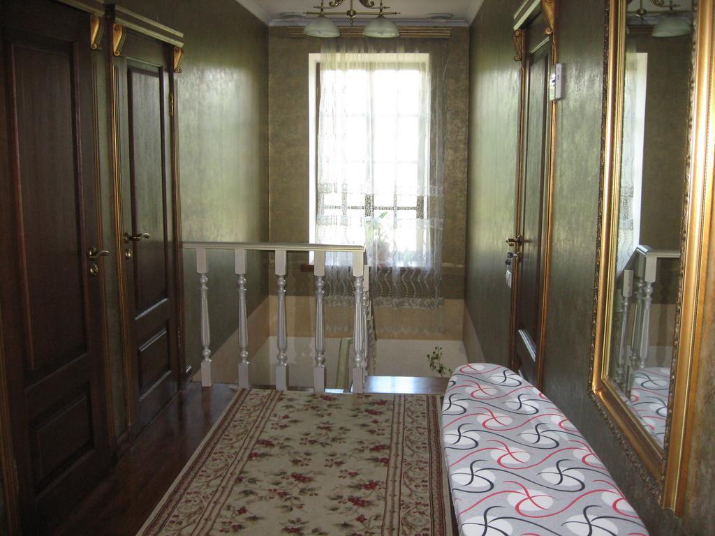 Guesthouse Grand Canyon Kamianets Podilskyi Bagian luar foto