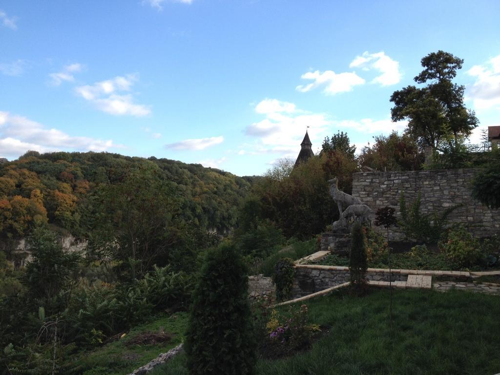 Guesthouse Grand Canyon Kamianets Podilskyi Bagian luar foto