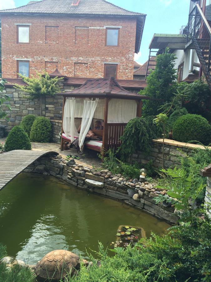 Guesthouse Grand Canyon Kamianets Podilskyi Bagian luar foto
